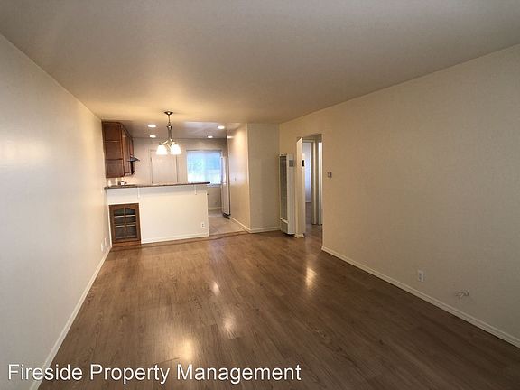 2nd image of 640 Grand Fir Ave APT 3