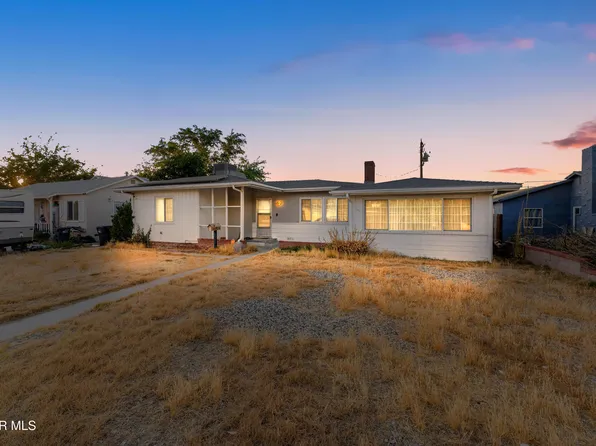 1147 W Ivesbrook St, Lancaster, CA 93534