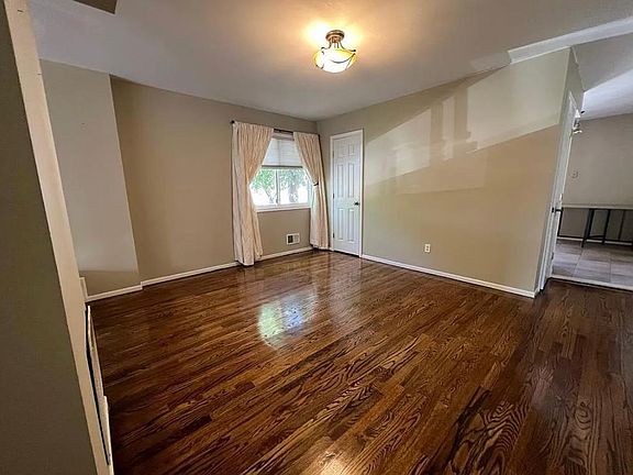 5th image of 140 Bishop St #3