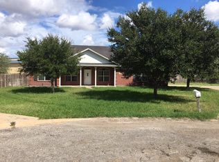 717 Aurora St, Bishop, TX 78343