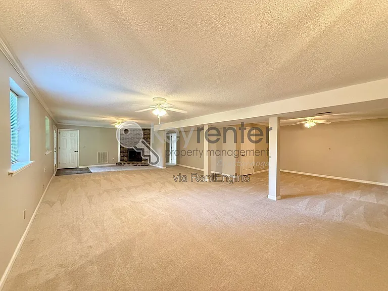 6407 Harbor Master Dr — Photo 25