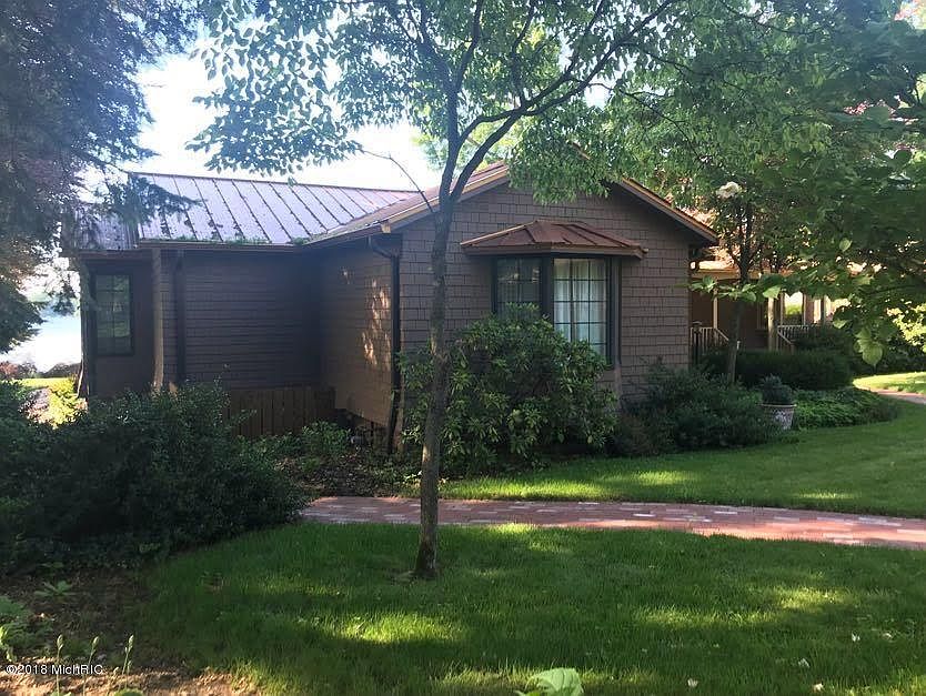 1st image of 92213 Fairview Dr