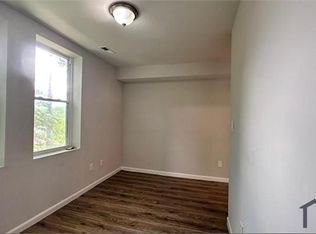 2808 Pomeroy Rd SE #4, Washington, DC 20020