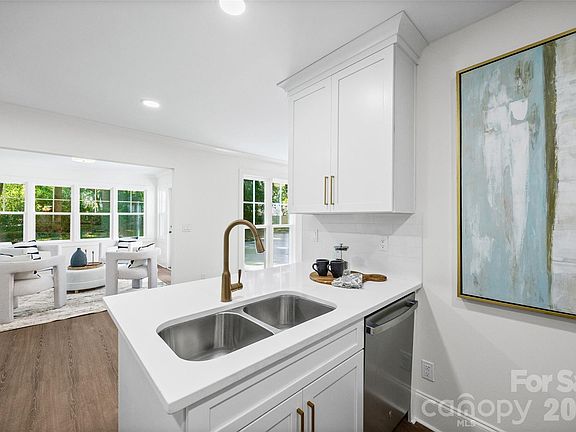 5th image of 5318 Apple Blossom Ct