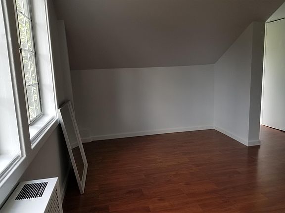 5th image of 1408 N Ogden Dr