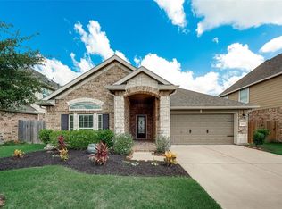 2483 Saddlecreek, Alvin, TX 77511