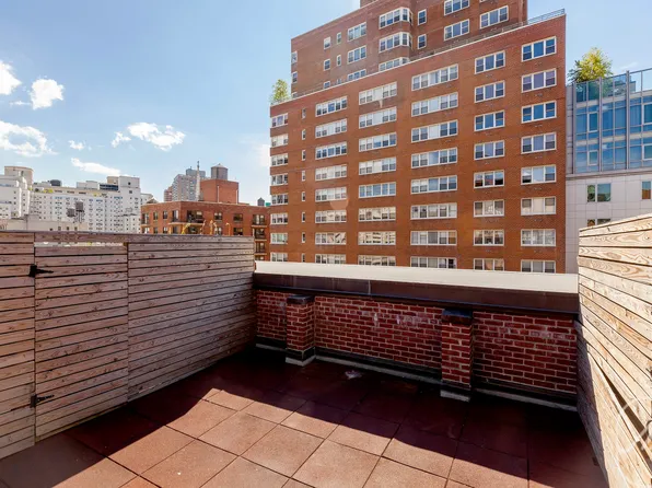 127 4th Avenue image 1 of 19