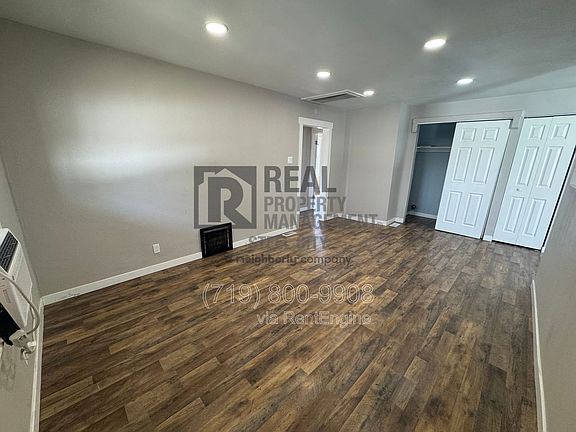 3rd image of 2619 7th Ave
