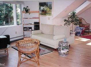 221 Fayerweather St #1, Cambridge, MA 02138