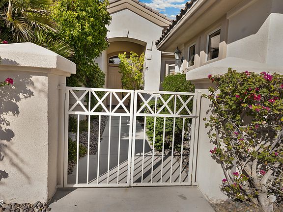 3rd image of 78598 Sunrise Canyon Ave