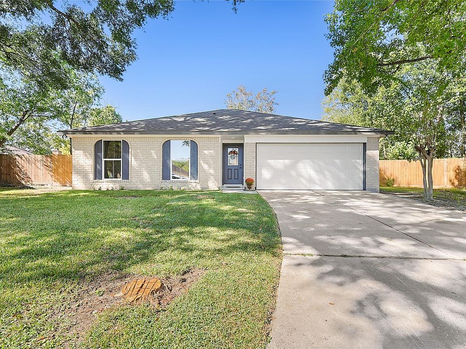 1st image of 11415 Echo Ledge Street