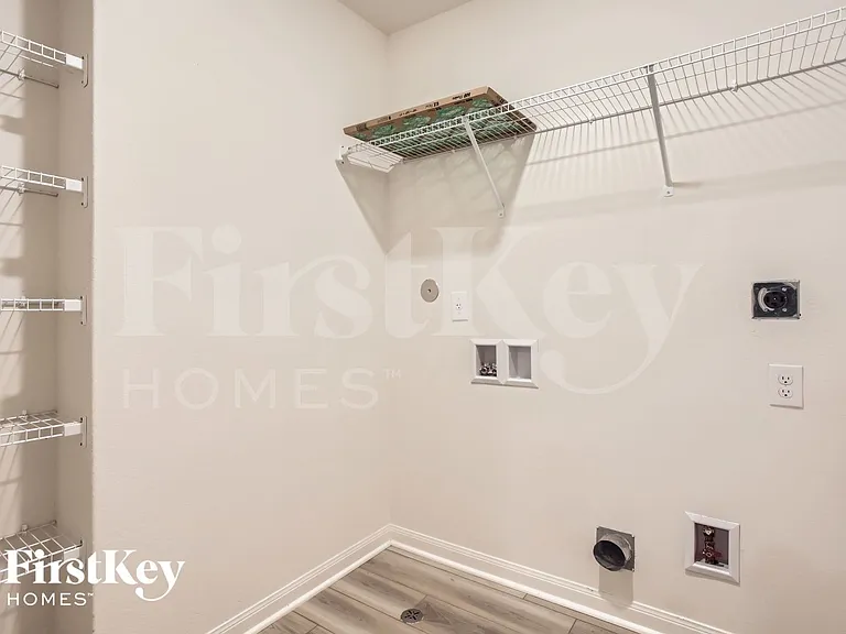 26732 Frost Dr — Photo 23