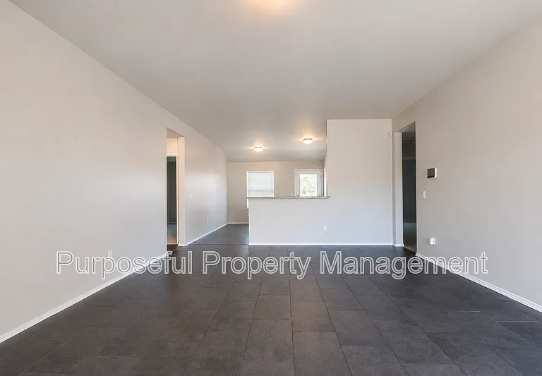 1809 W Antler Way — Photo 4