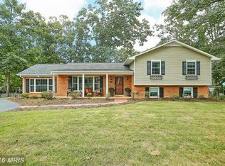 509 Collingwood Dr, Fredericksburg, VA 22405