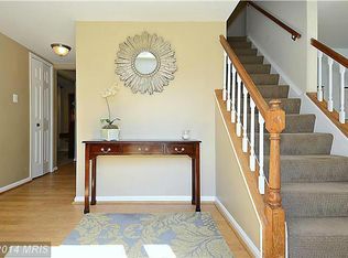 6909 Rochambeau Pl, Springfield, VA 22153