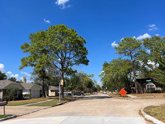 4th image of 407 Shenandoah Dr