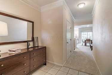 3rd image of 5658 Tuttle Mews Way