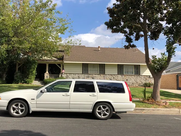 17225 Celtic St, Granada Hills, CA 91344