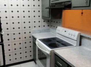 5991 Washington St APT 225, Hollywood, FL 33023