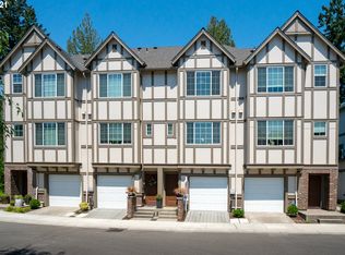 17070 SW Rocky Ramble Ln, Sherwood, OR