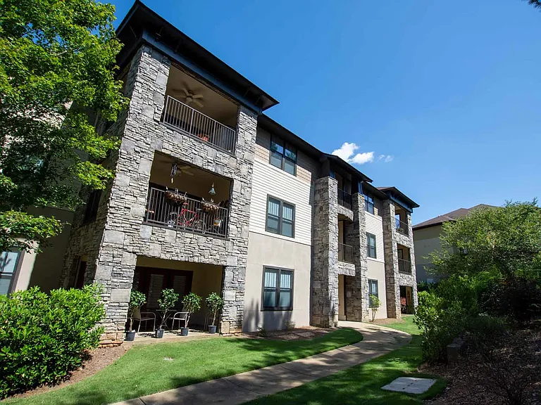 Grove Park Apartments