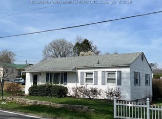 1133 E Pea Ridge Rd, Huntington, WV