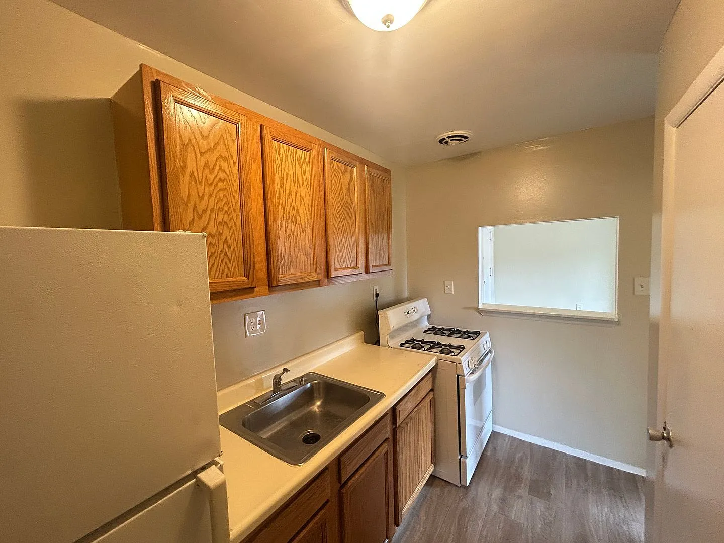 Woodhaven Apartments — Photo 3