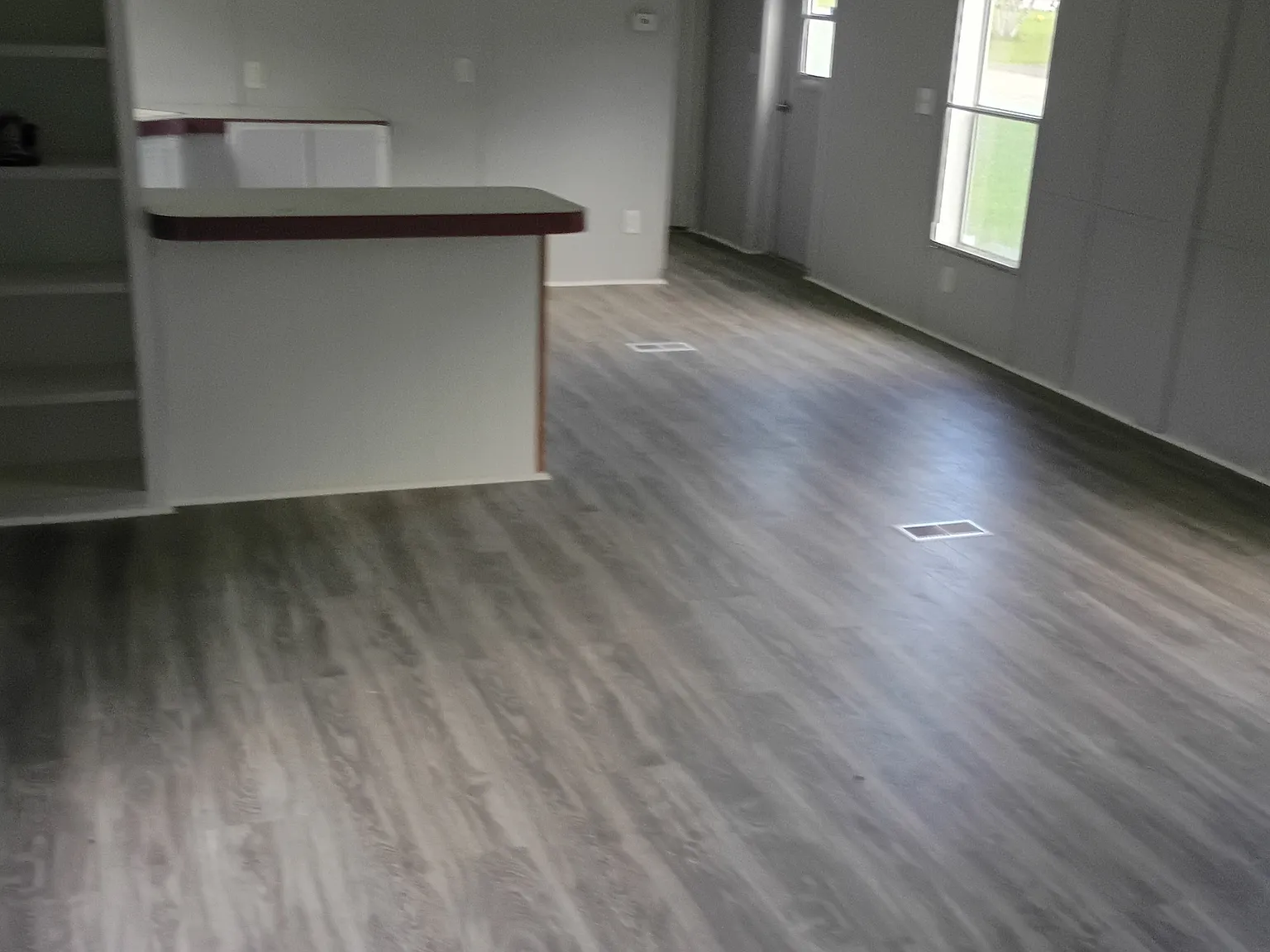 3 bed, $1,100 — Photo 3