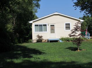 12658 144th Ave, Grand Haven, MI 49417