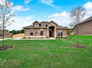 901 Royse Ridge Rd, Ennis, TX 75119