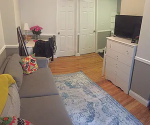 Rented by Kenneth Rosenblum, LREB