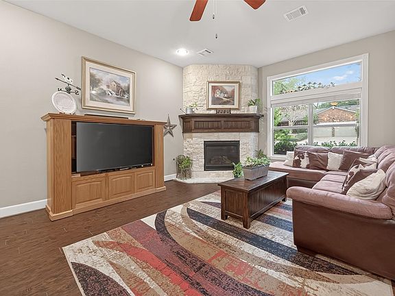 5th image of 112 Timberside Dr