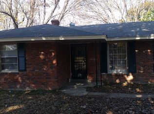 1002 S Highland St, Memphis, TN 38111