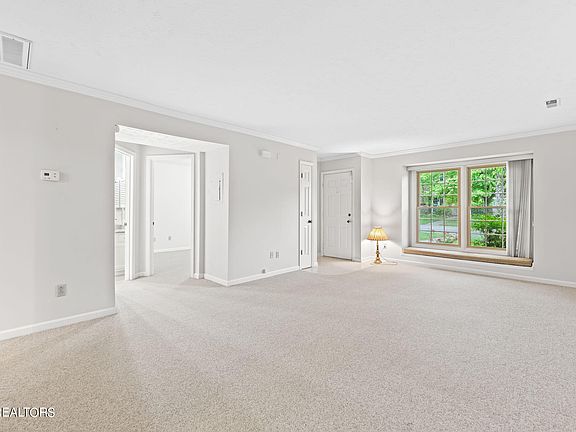5th image of 8725 Aragon Ln