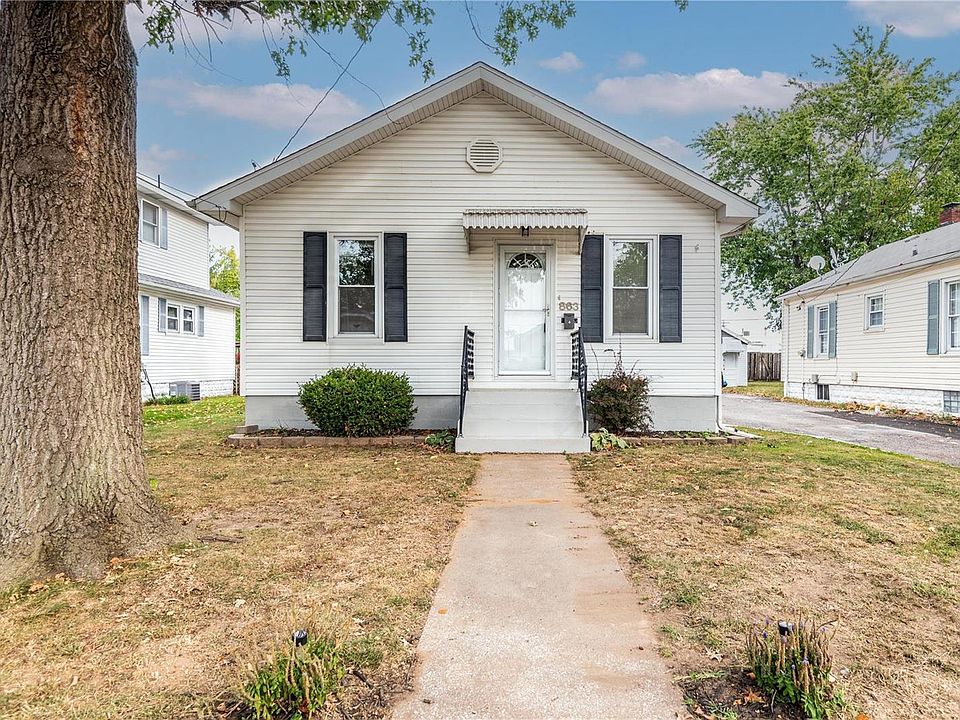 1st image of 863 Halloran Ave