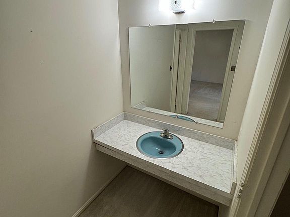5th image of 10508 Providence Way