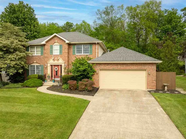 915 Canterbury Trl, Richmond, IN 47374