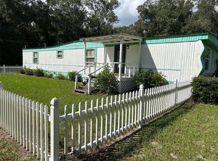 8232 Swan Lake Rd, Melrose, FL 32666