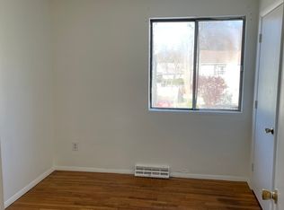 6B Harmony Ln, Framingham, MA 01702