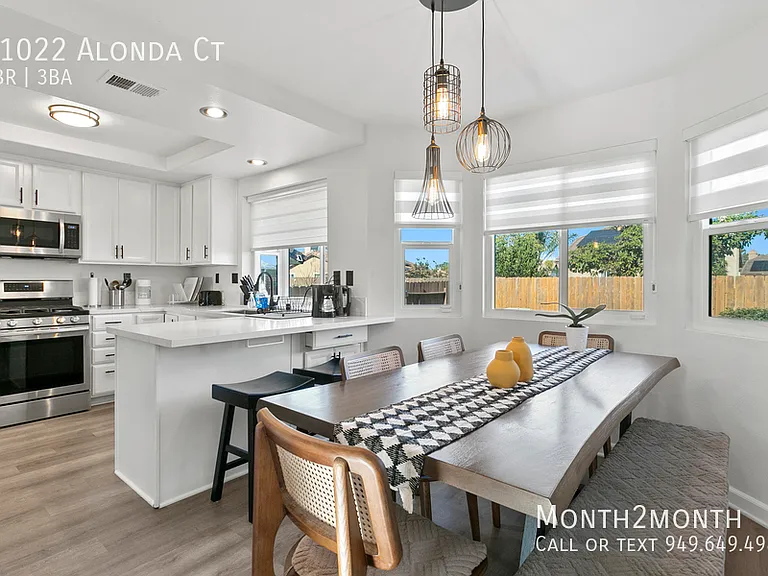 11022 Alonda Ct — Photo 11