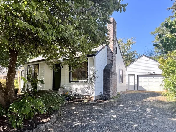953 G St, Washougal, WA 98671