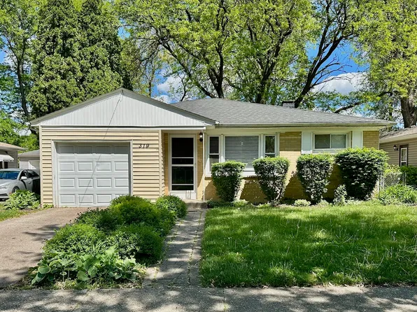 319 Triggs Ave, Elgin, IL 60123