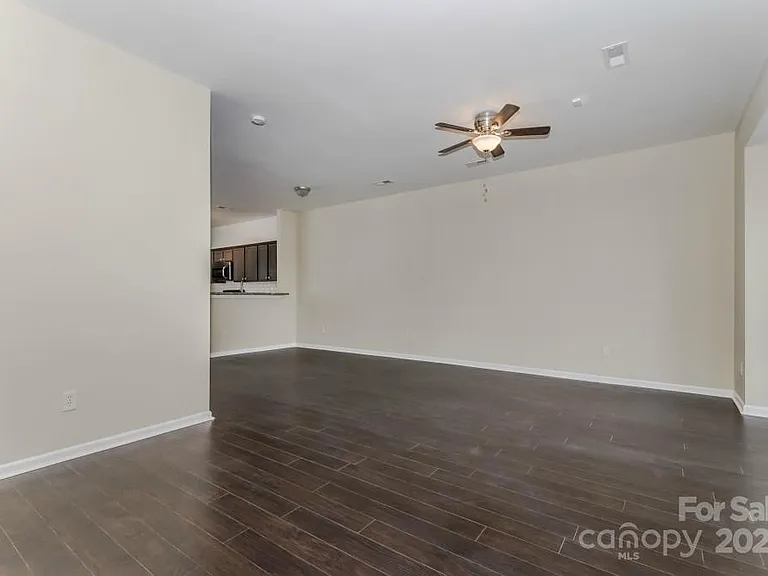 8805 Gerren Ct — Photo 9