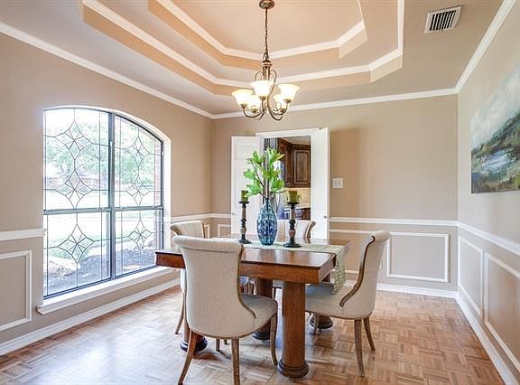 5th image of 2912 Monet Ct