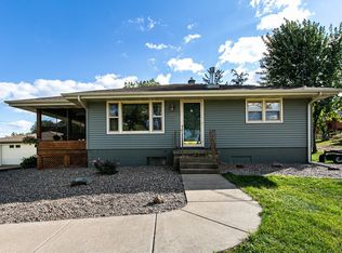 9982 Boleyn Rd, Dubuque, IA 52001