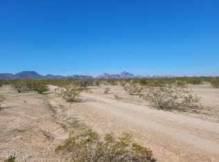 11 S Carver Rd #B, Tonopah, AZ 85354