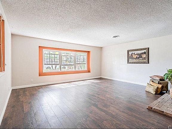 5th image of 22099 E North Redwood Dr