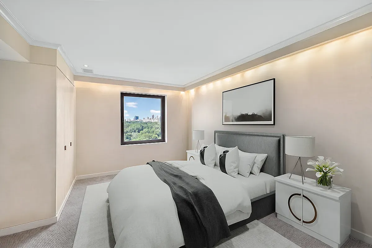 160 Central Park South — Photo 3