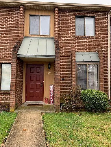 123 Conway Ct — Photo 17