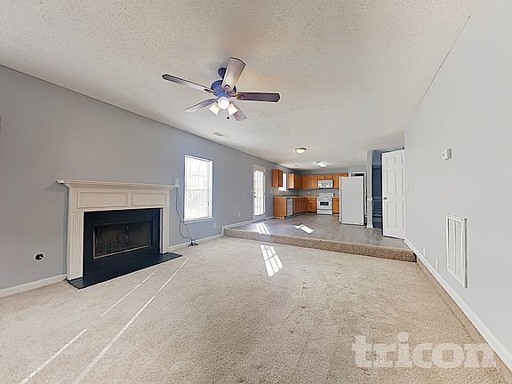 4th image of 2372 Creel Rd